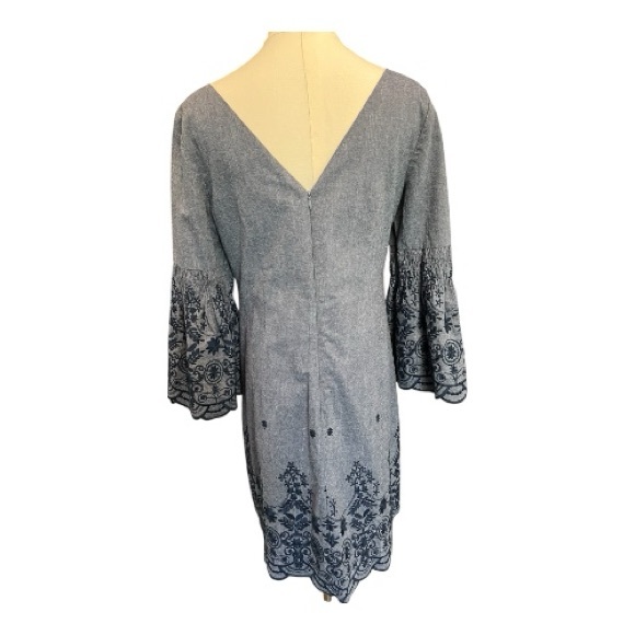 ✨ EUC ELIZA J Blue Chambray Embroidered Bell Sleeve Dress | Women’s Sz 4 - Picture 8 of 12
